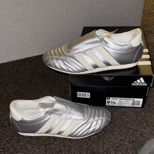 Adidas Metallic Silver Taekwondo Shoes size 9 1/2